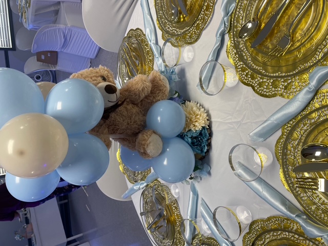 Baby shower teddy bear centerpiece