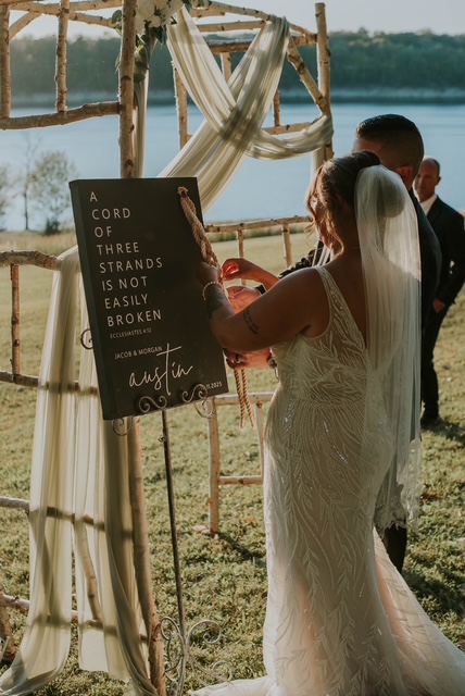 Wedding ceremony lakeside