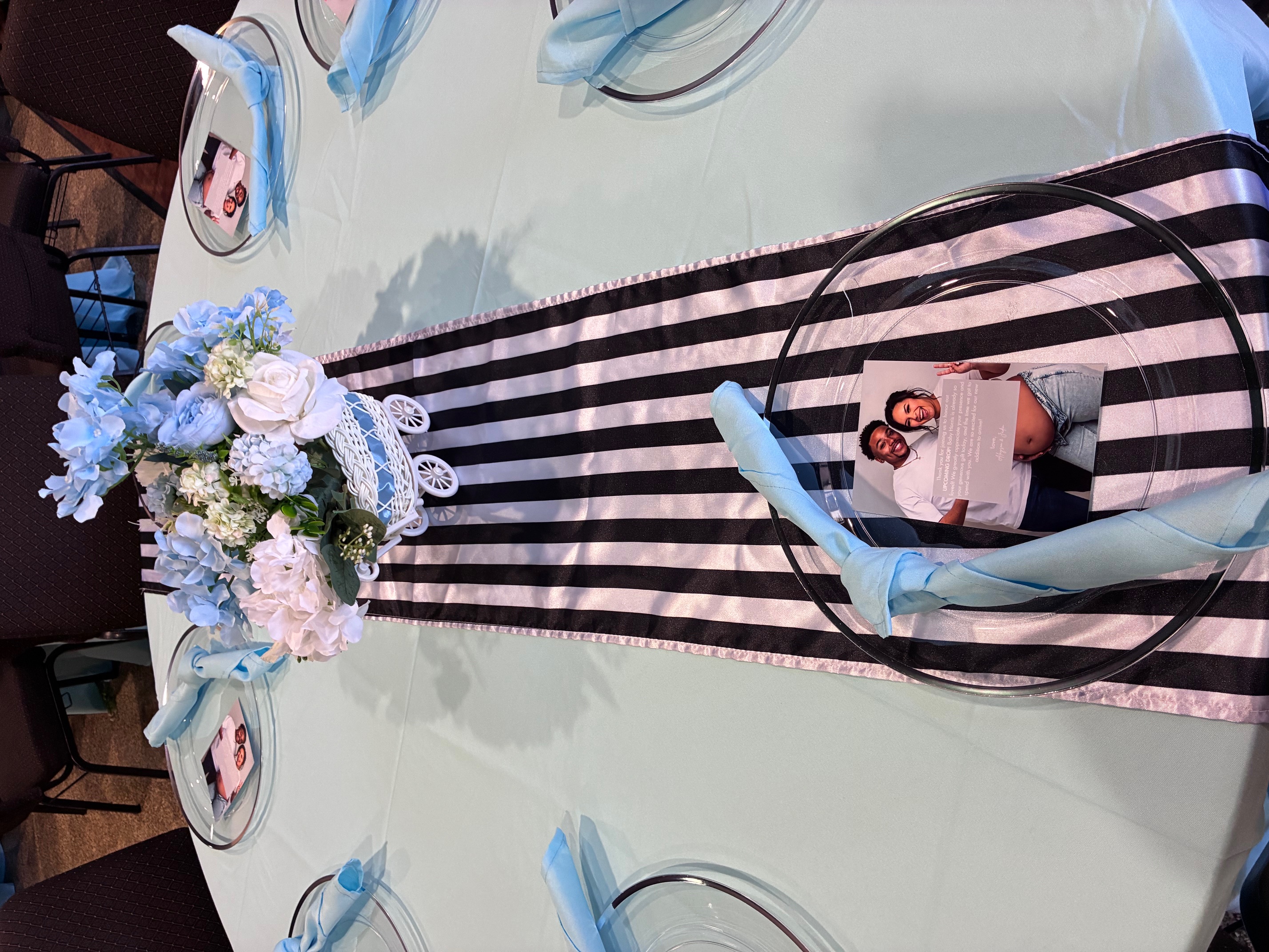 Baby shower table with centerpiece