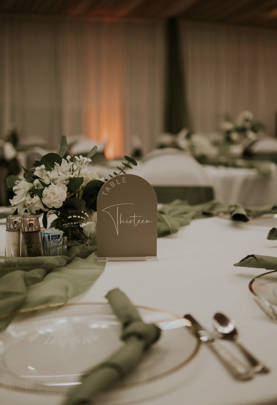 Wedding table setting
